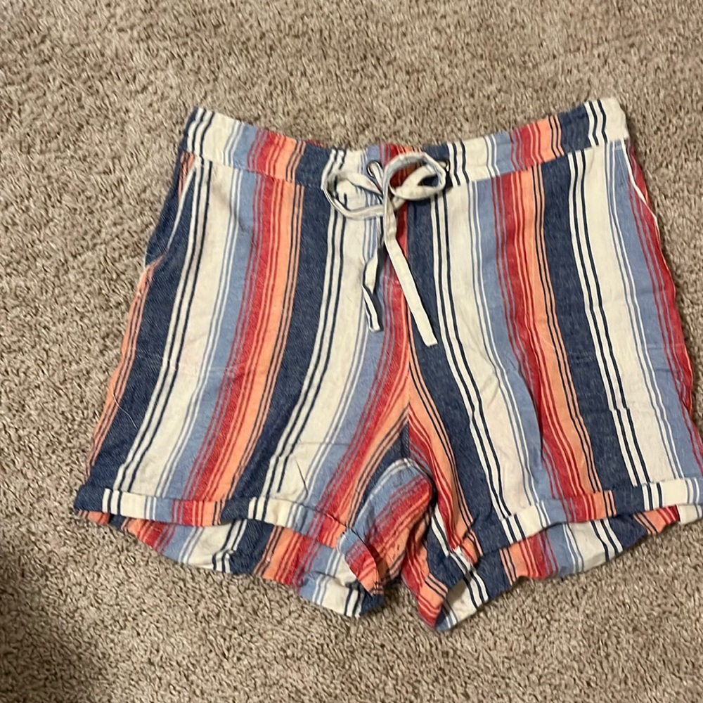 *3 for $18* Boho linen slouch shorts.